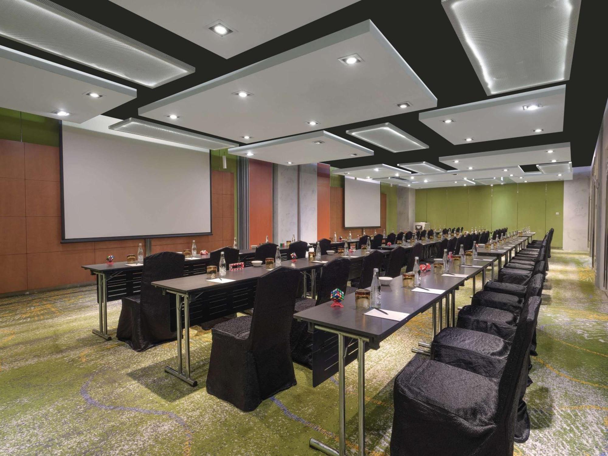Pullman Central Park 5* Jakarta
