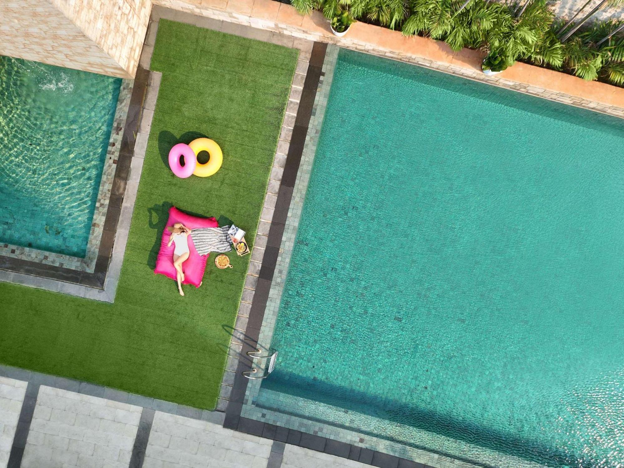 Pullman Central Park Jakarta
