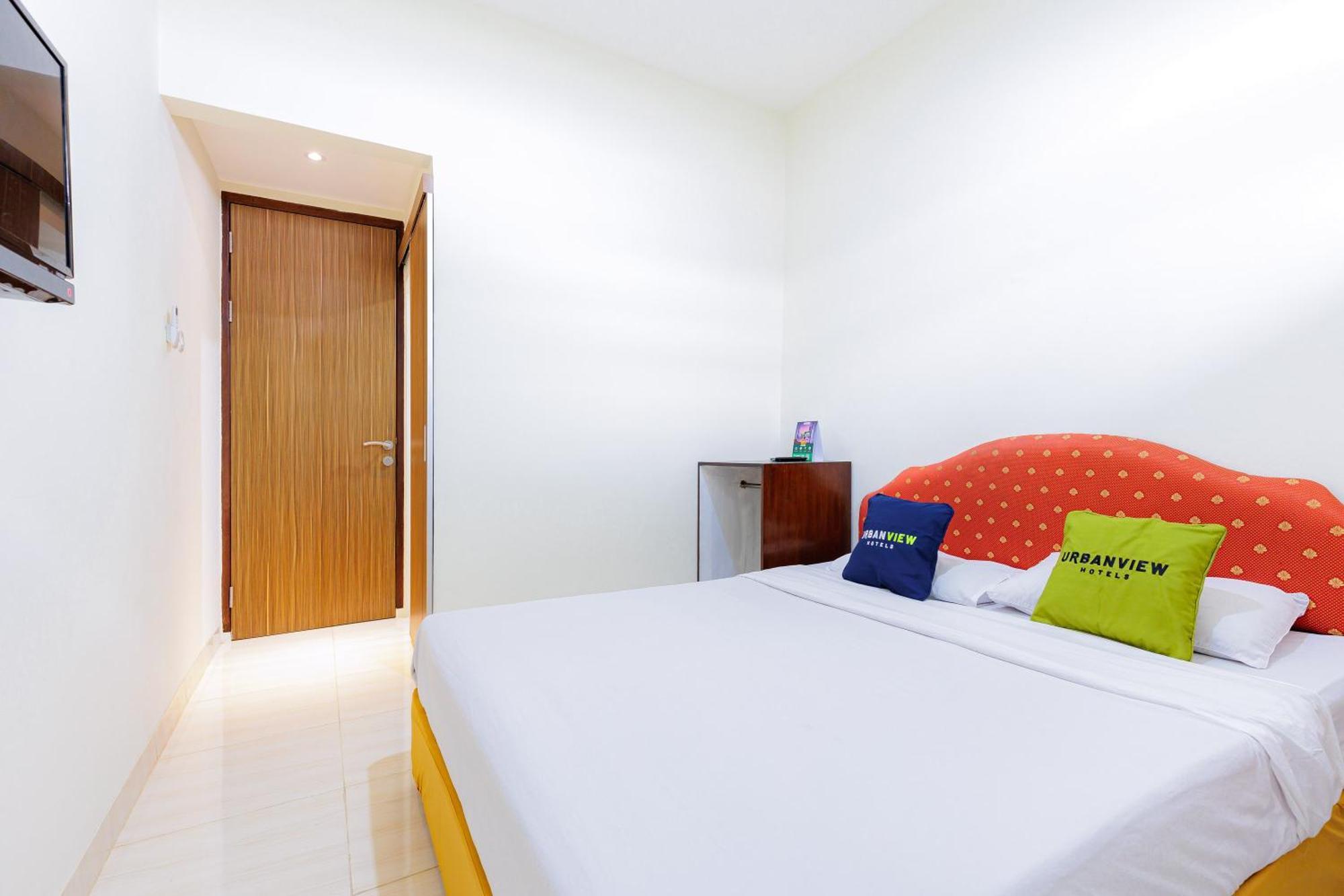 Urbanview Mitra Near Grand Indonesia *