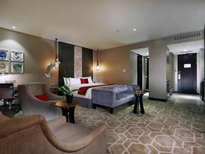 Hotel Aston Priority Simatupang And Conference Center 4*