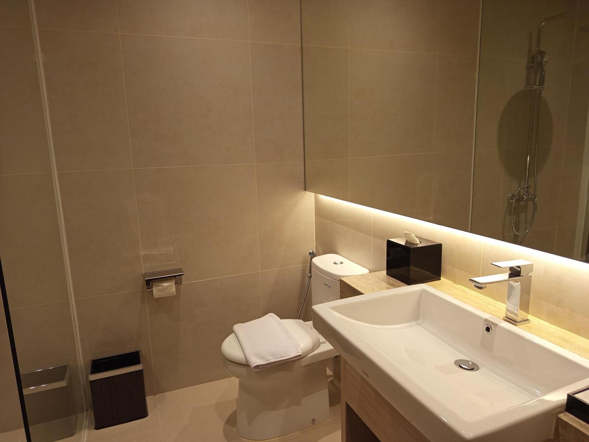 Ow! Boutique Kemayoran 3*