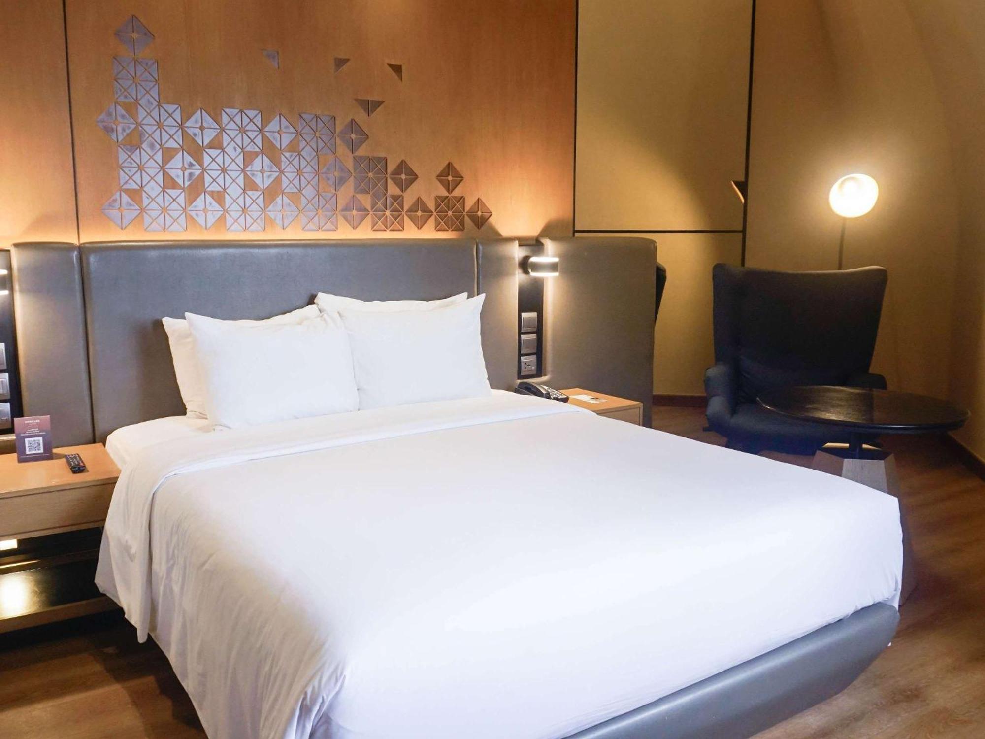 Hotel Mercure Batavia