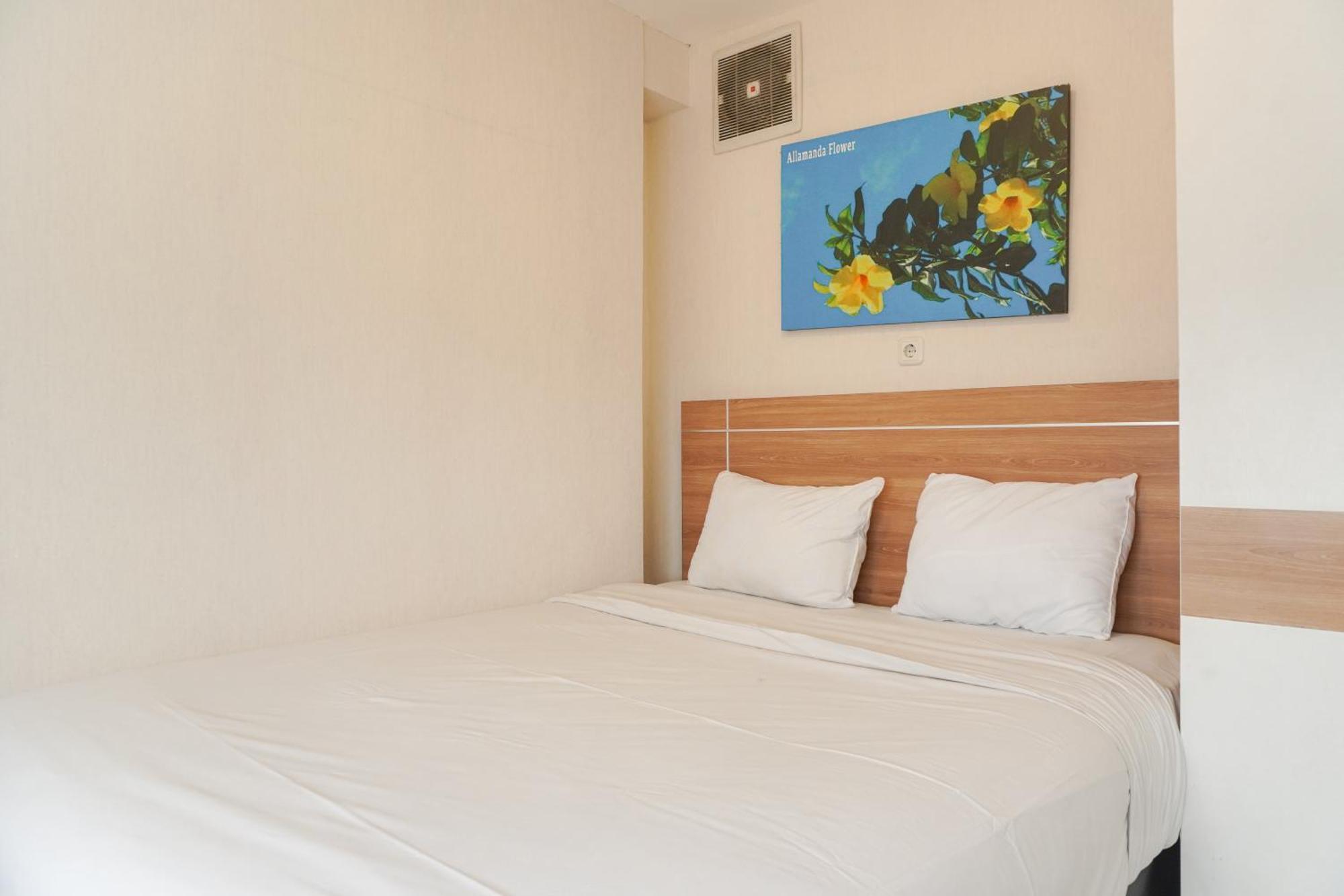Elegant And Comfy 2br Above Mall At Bassura By Travelio *