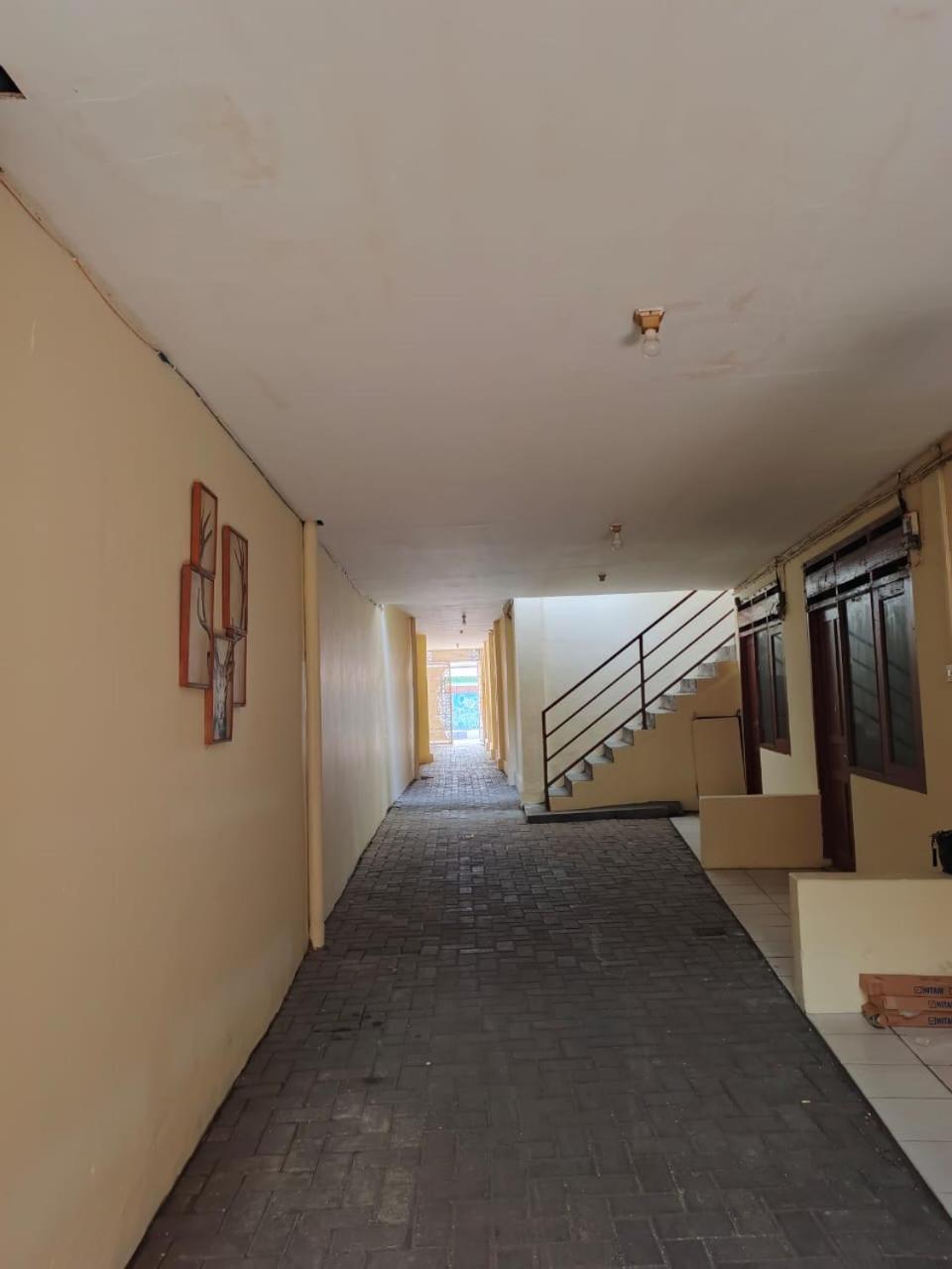 Guest house Pulogadung By Namroom Jakarta