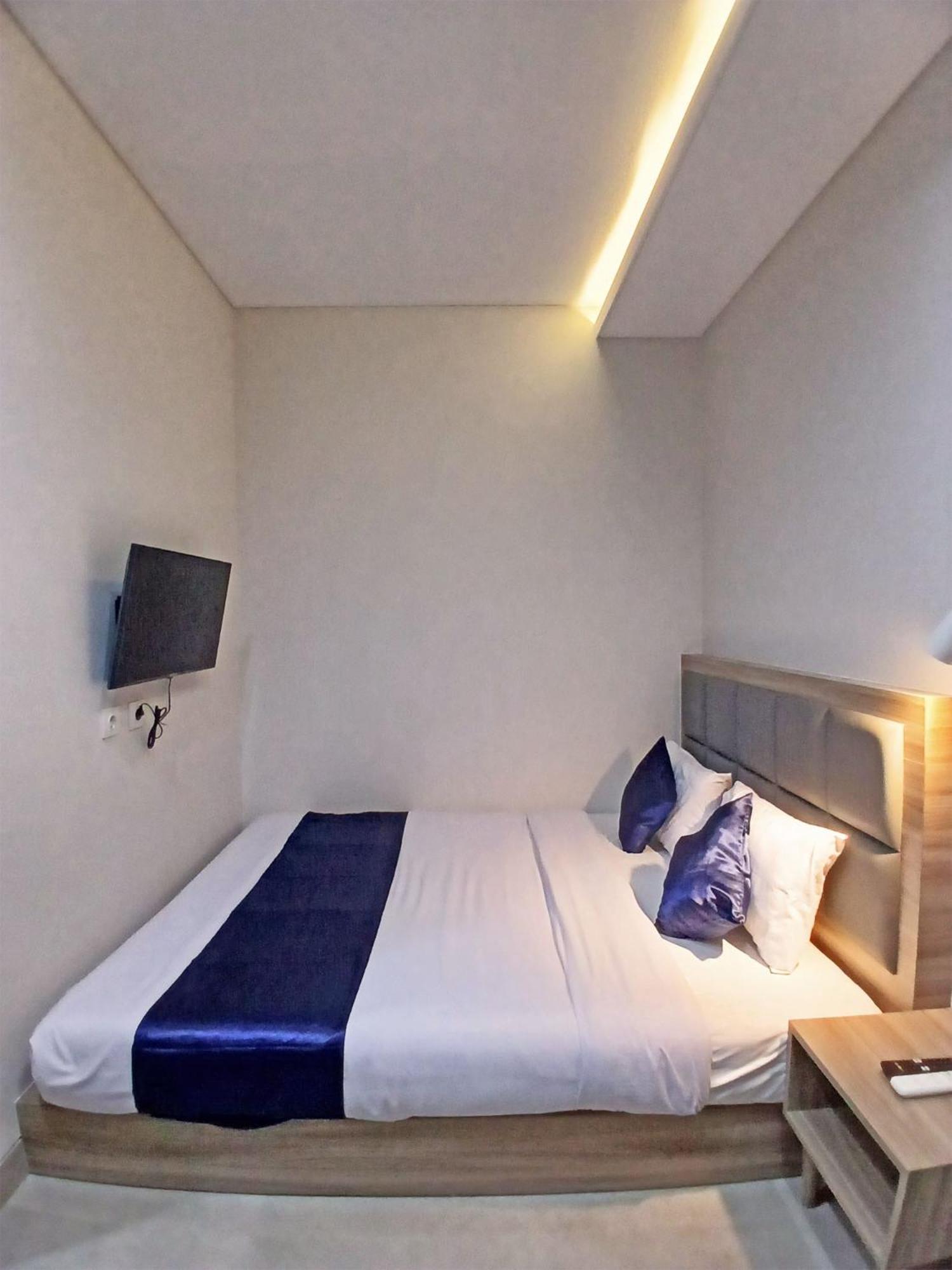 Oscar Alfa By Namroom Guest house Jakarta