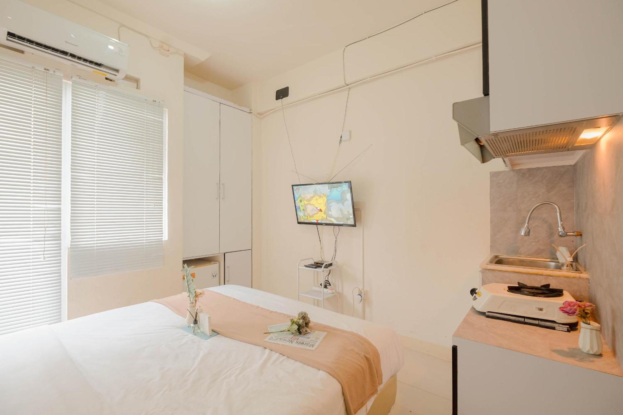 Cozy With Direct Access To Mall At Pramuka By Travelio * Jakarta