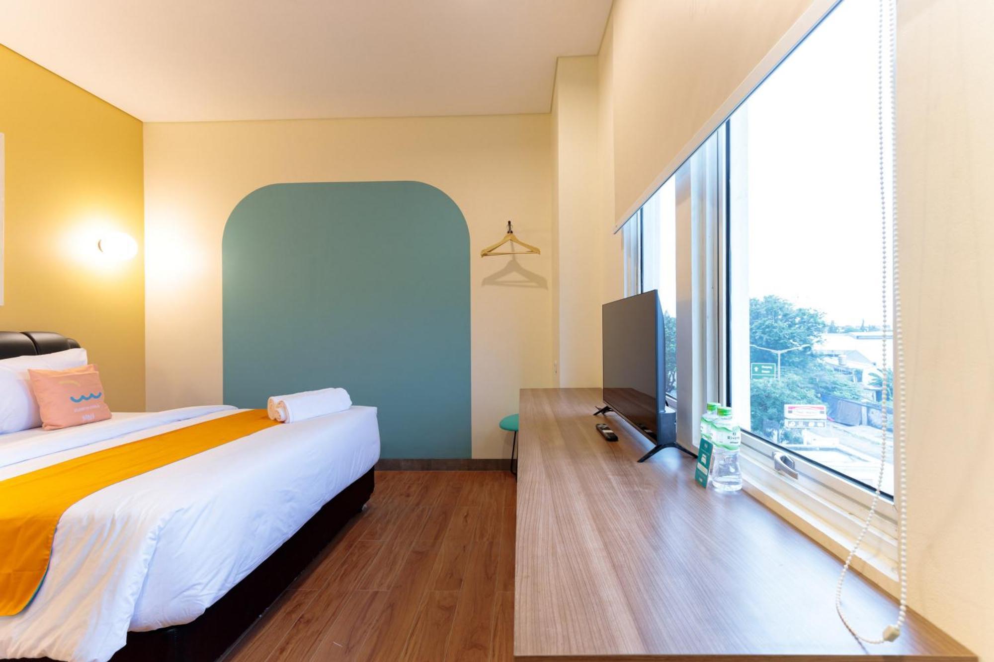 Sans Kelapa Gading Hotel 3*