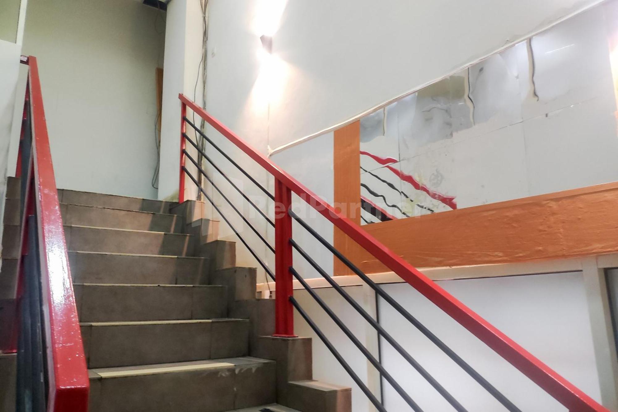Tebet Glory House Mitra Reddoorz