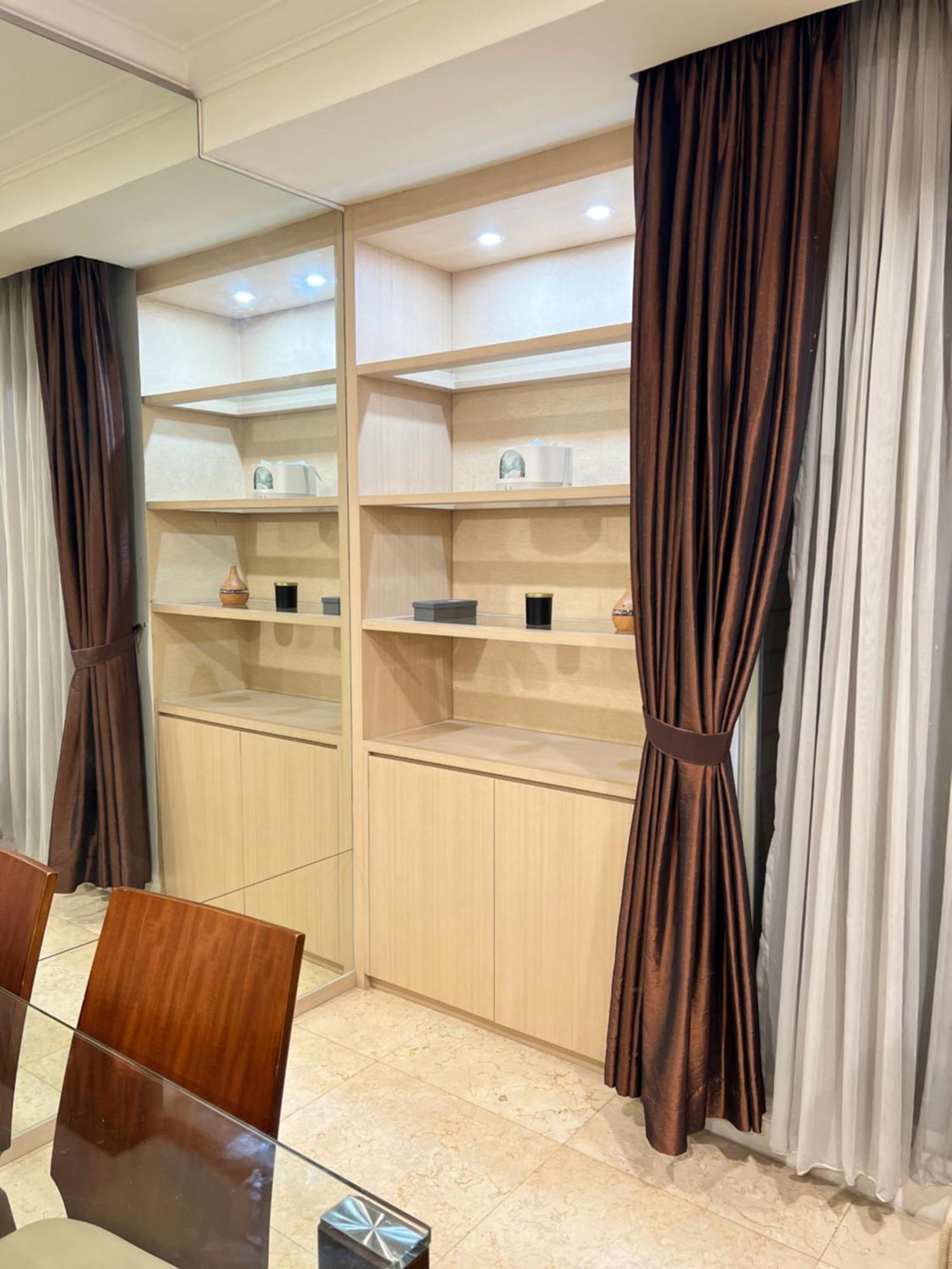 Istana Sahid Sudirman - With Private Room, Bathroom & Tv Homestay Jakarta