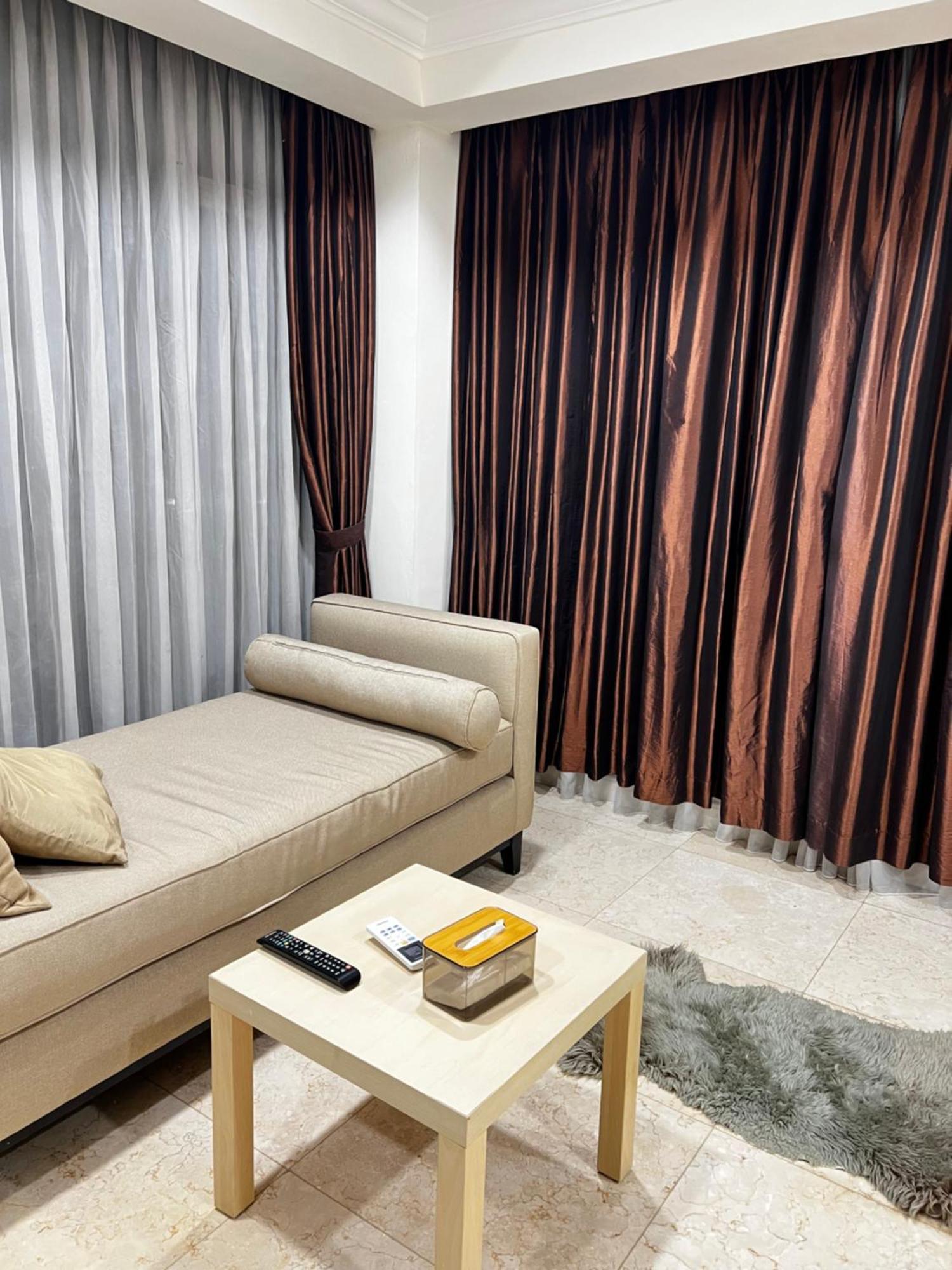 Homestay Istana Sahid Sudirman - With Private Room, Bathroom & Tv