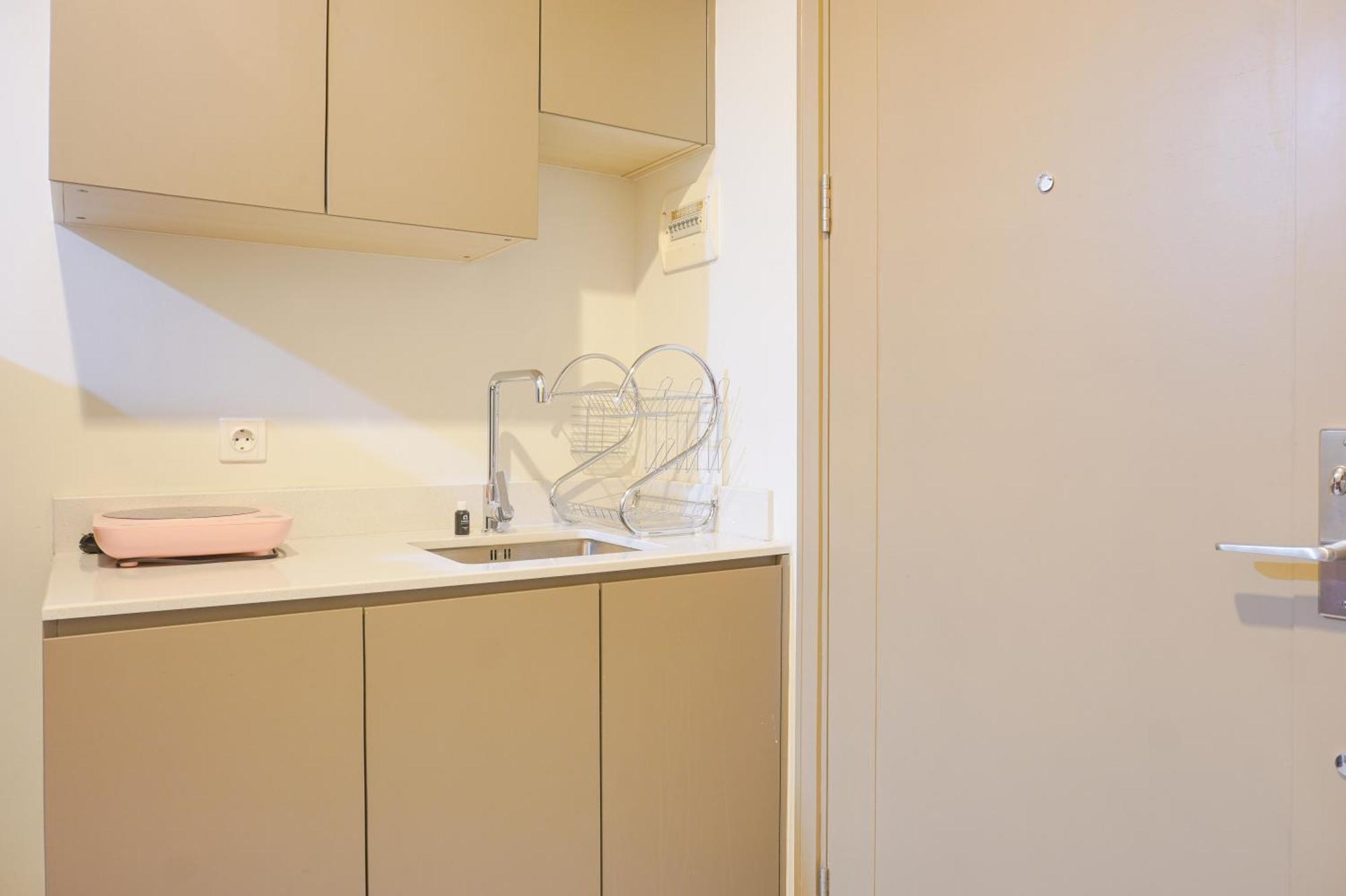 Exclusive And Cozy 1br At Gold Coast By Travelio *