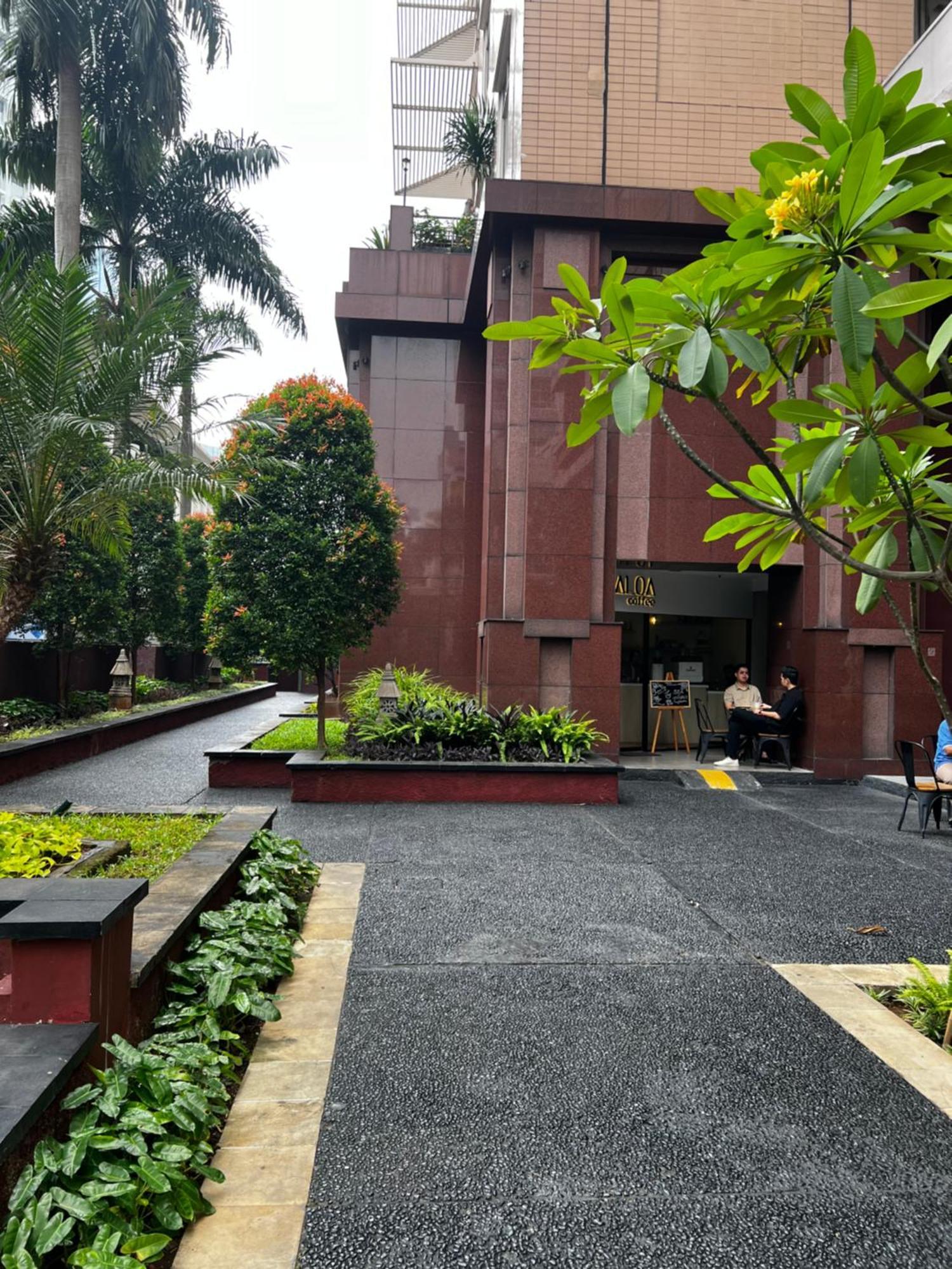 Homestay Istana Sahid Sudirman - With Private Room, Bathroom & Tv *