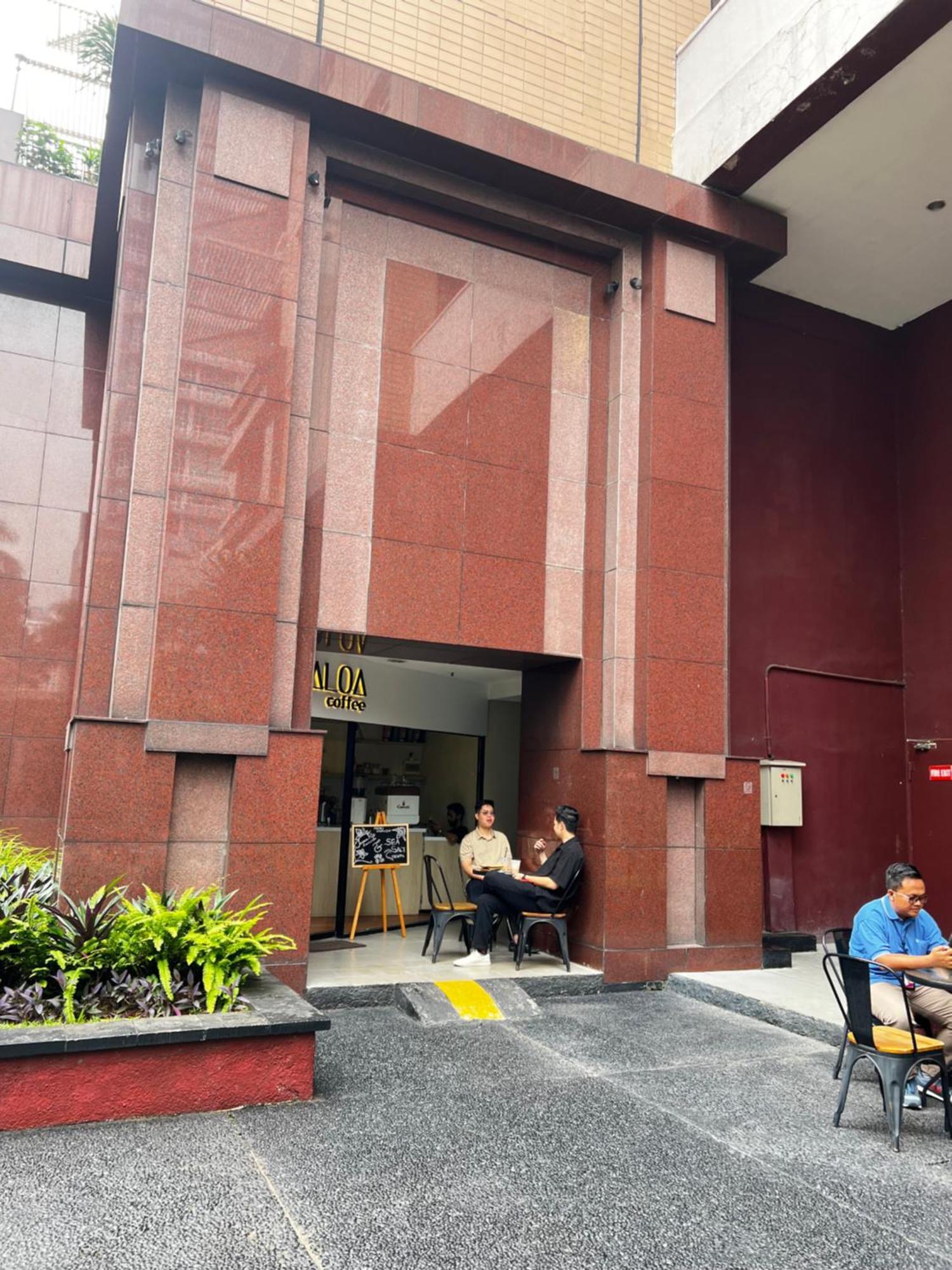 Istana Sahid Sudirman - With Private Room, Bathroom & Tv