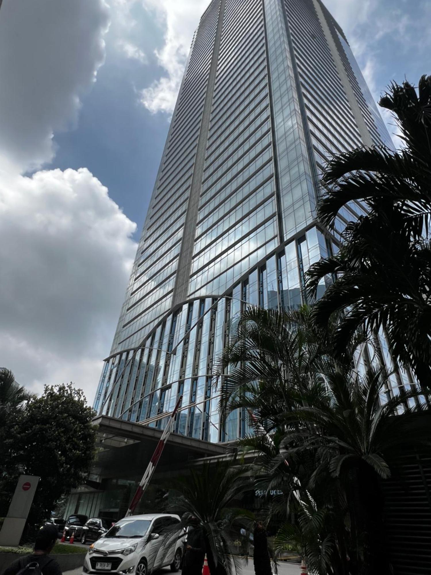 Istana Sahid Sudirman - With Private Room, Bathroom & Tv Homestay Jakarta