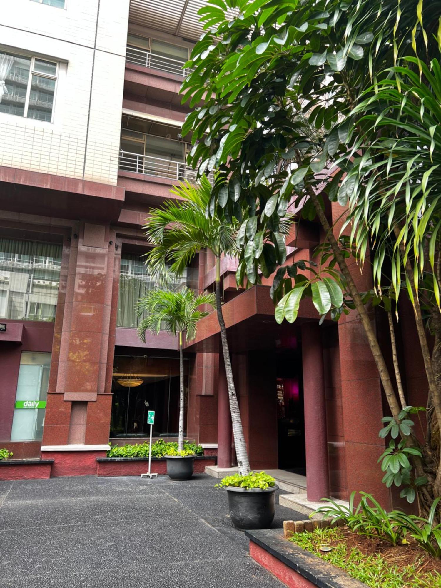 Istana Sahid Sudirman - With Private Room, Bathroom & Tv