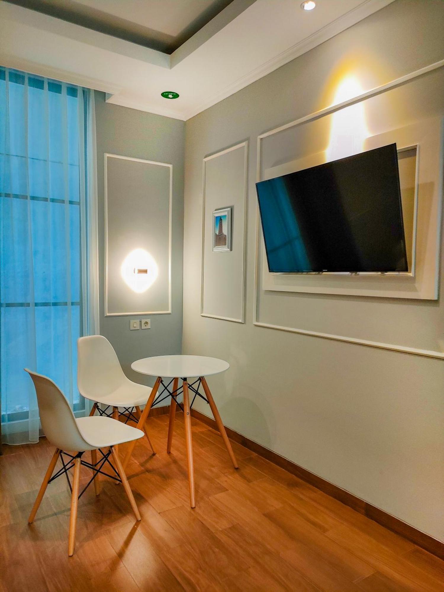 Hotel Dafam Enkadeli Thamrin Syariah 3*