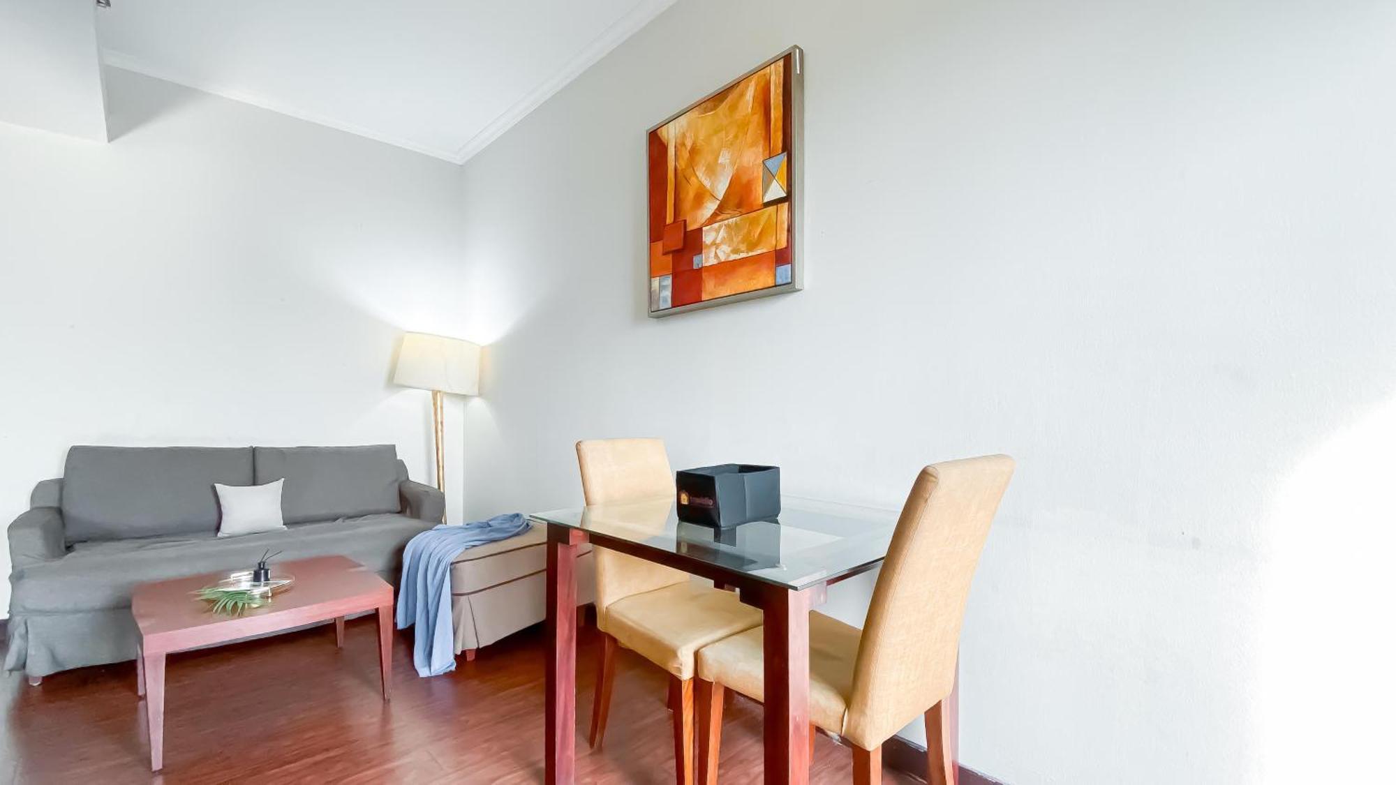 Apartment 1br Queen Bed At Marina Ancol Near Dufan By Travelio *