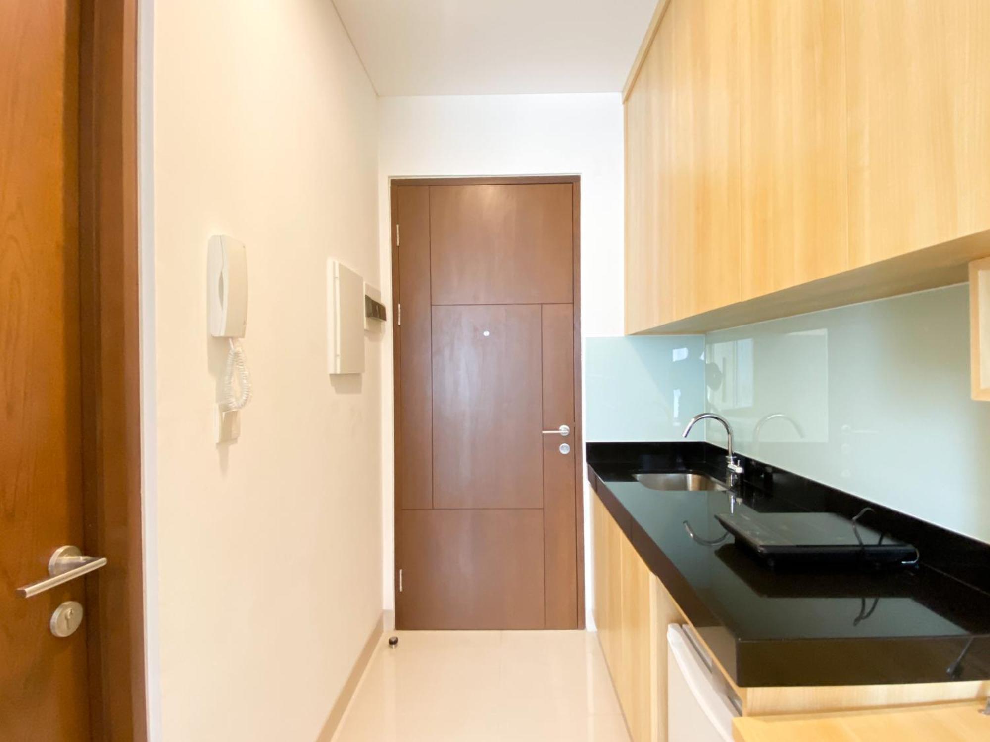Apartment Modern Design And Homey Ciputra World 2 By Travelio