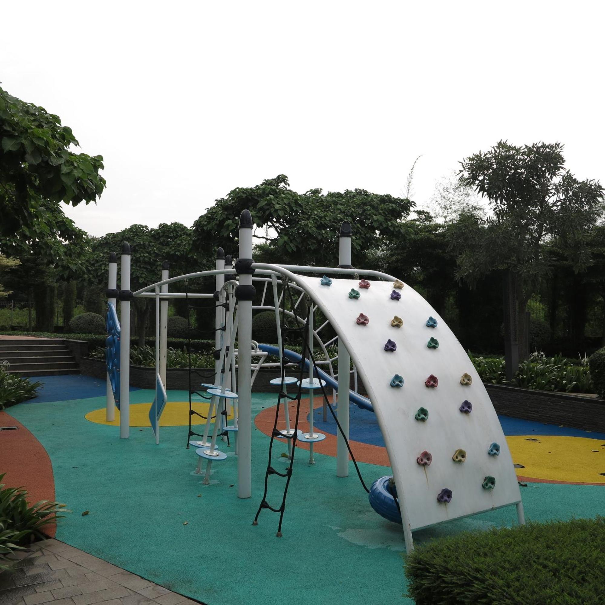Goldcoast-studio Apartment Jakarta