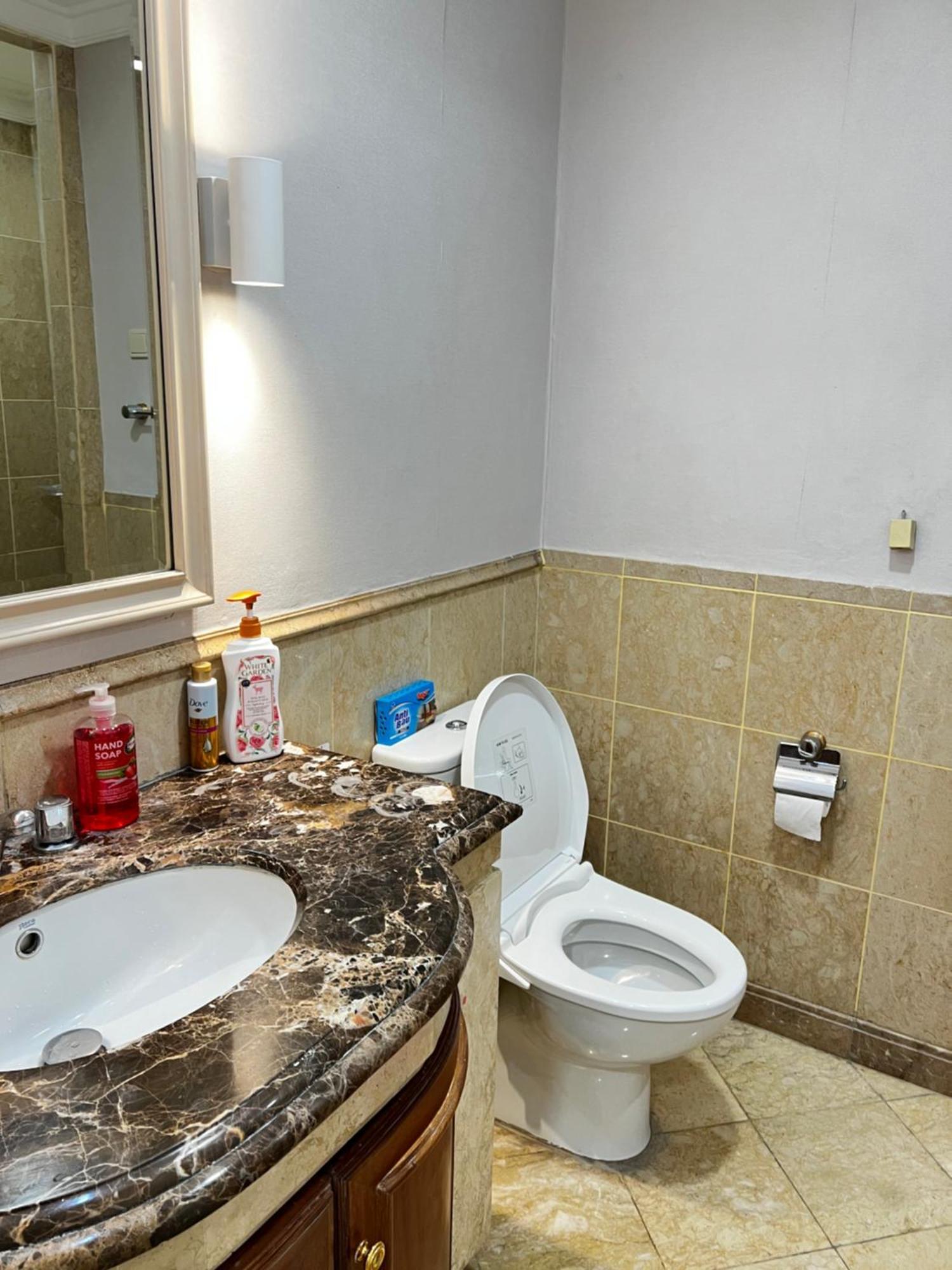 Istana Sahid Sudirman - With Private Room, Bathroom & Tv
