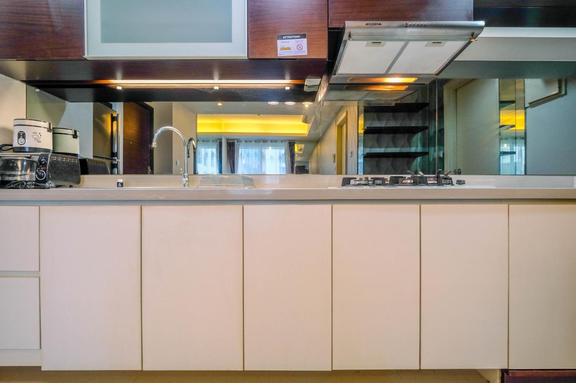 Minimalist Furnished 1br At Casa Grande By Travelio