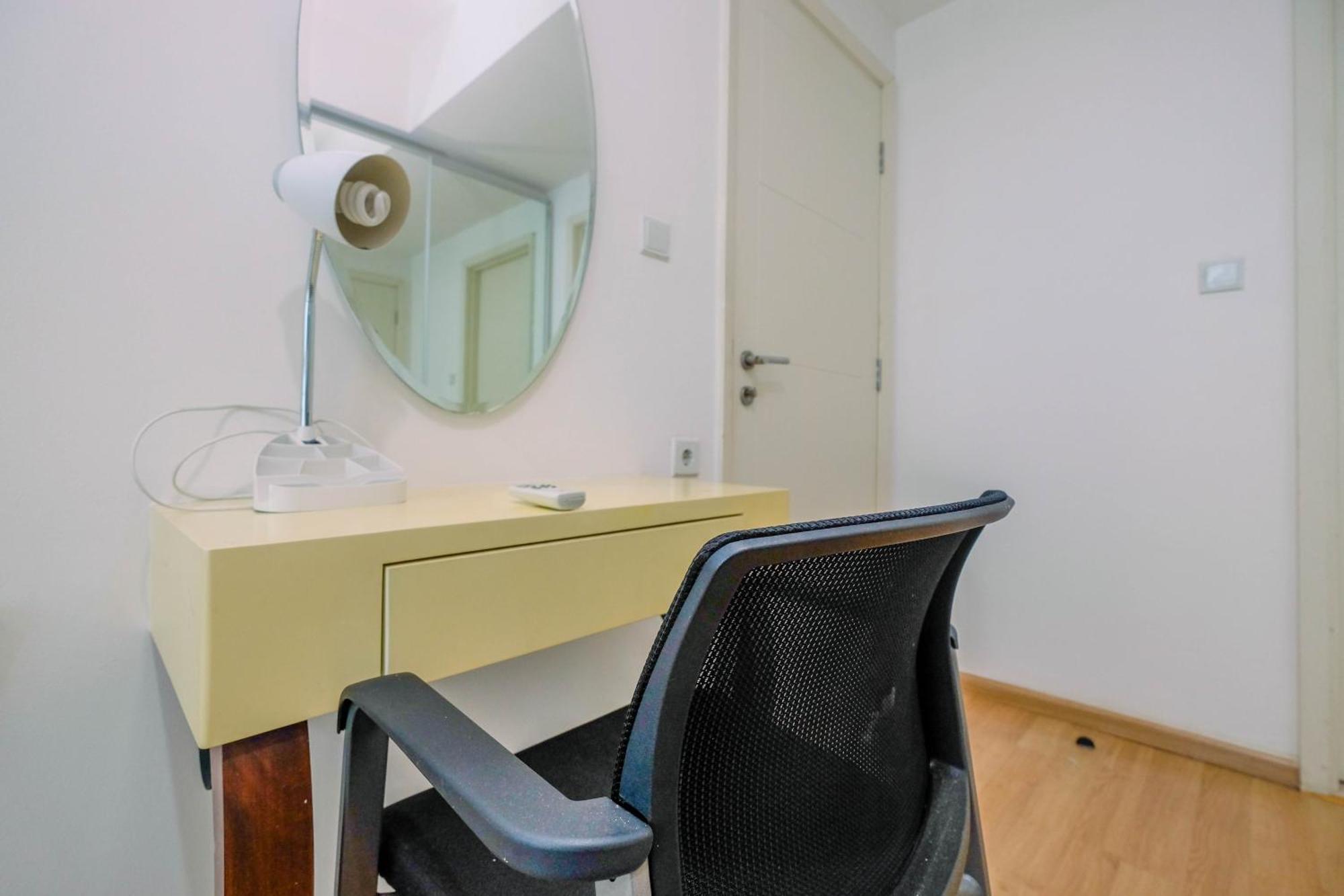 Apartment Minimalist Furnished 1br At Casa Grande By Travelio Jakarta