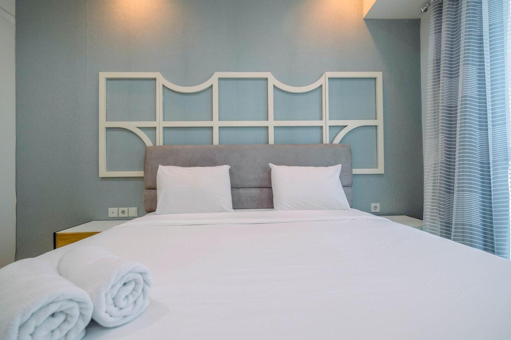 Apartment Minimalist Furnished 1br At Casa Grande By Travelio Jakarta