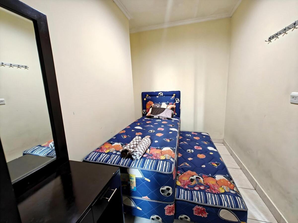 Strategic 2br Gading Moi With Wi-fi, Pool & Gym By 2ndhome
