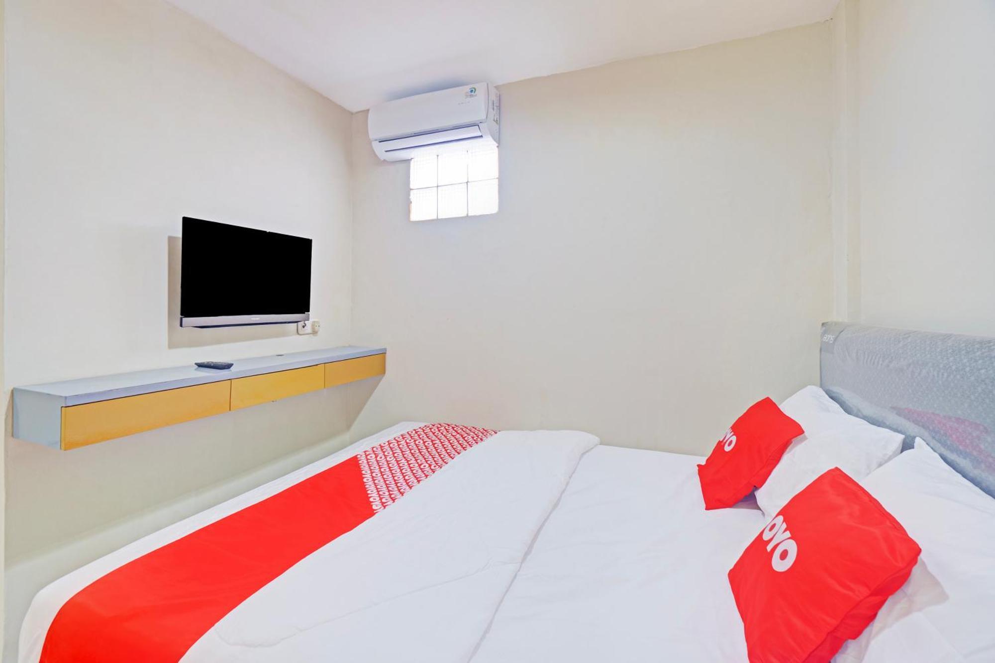 Hotel O Mangga Besar Near Mangga Besar Station Formerly Warna Warni 2*