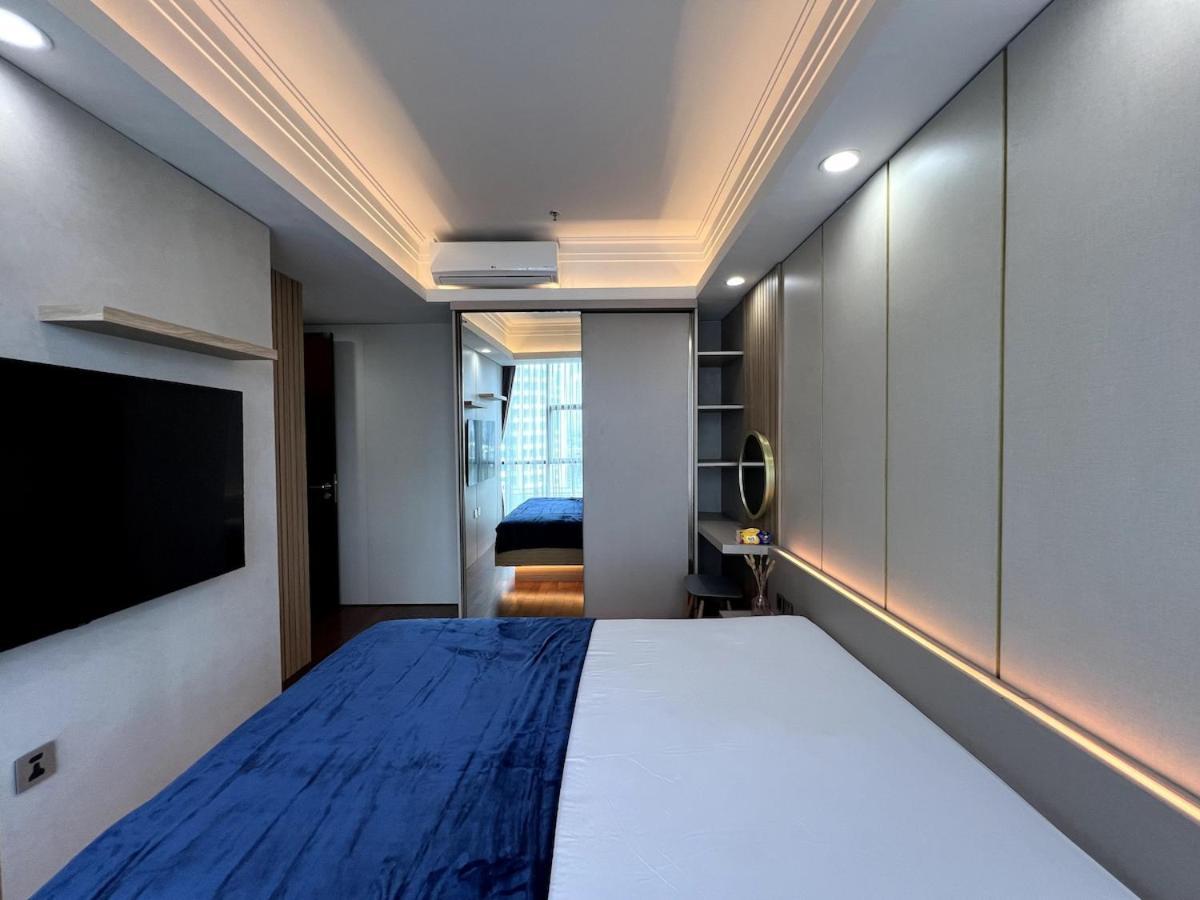 2 Bed Casa Grande Mall Kota Kasablanka Tower Chianty By Travelibu *