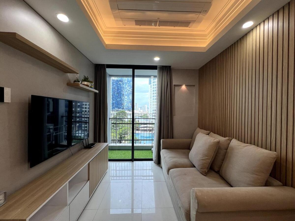 2 Bed Casa Grande Mall Kota Kasablanka Tower Chianty By Travelibu