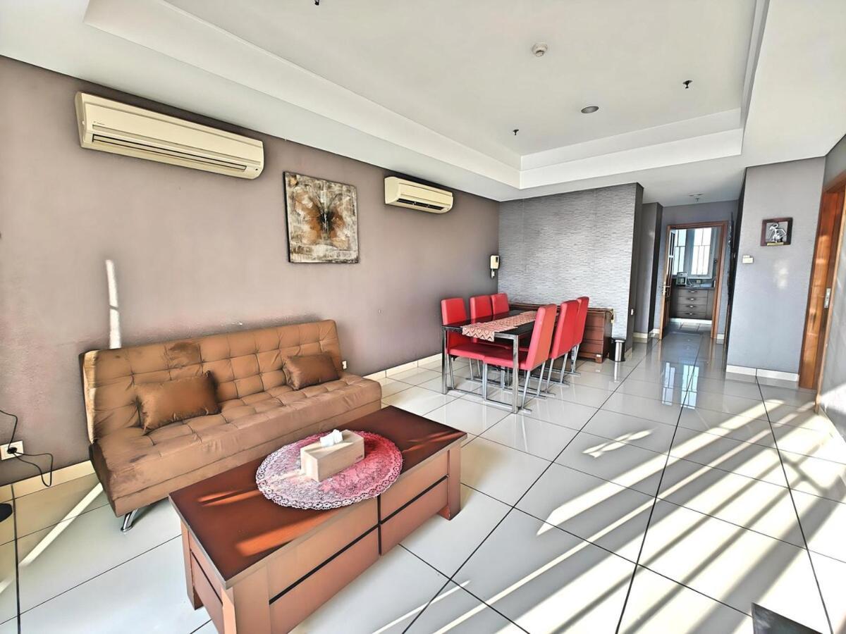 Cozy 2br 1 Et Cikditiro Menteng With Pool And Gym By 2ndhome Apartment *