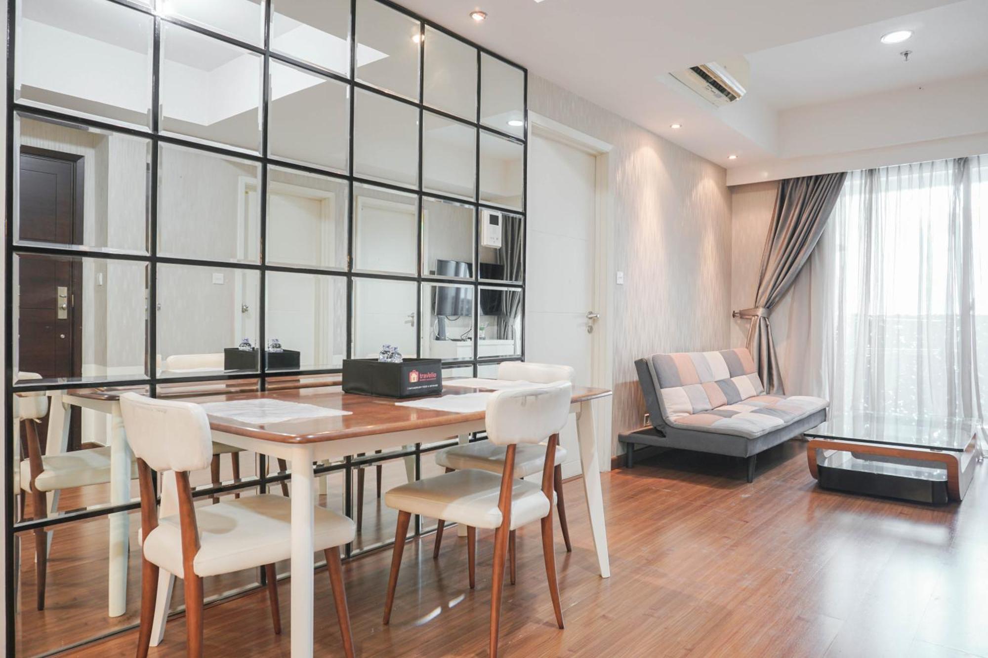 Stunning And Strategic 2br At Casa Grande By Travelio * Jakarta