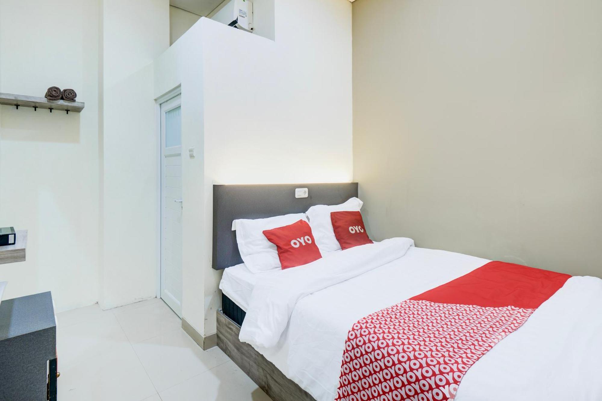 Krekot Pasar Baru Hotel