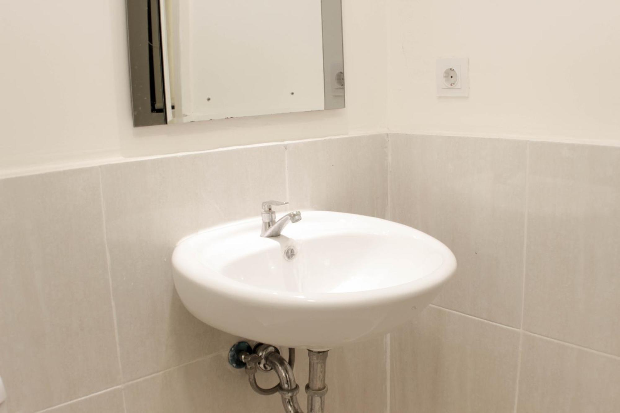 Apartemen Minimalist And Cozy 3br At Meikarta By Travelio *
