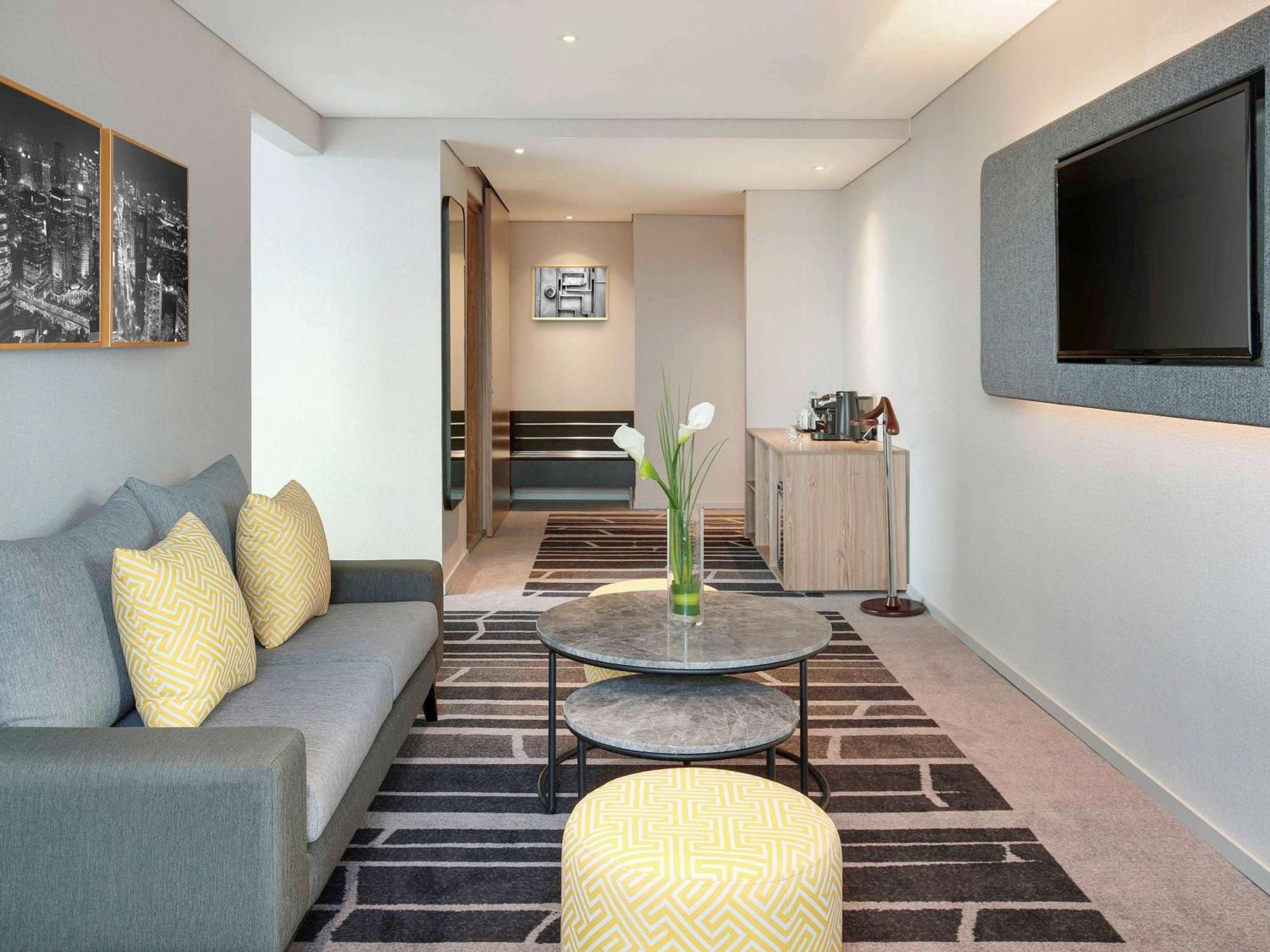 Novotel Cikini 4*