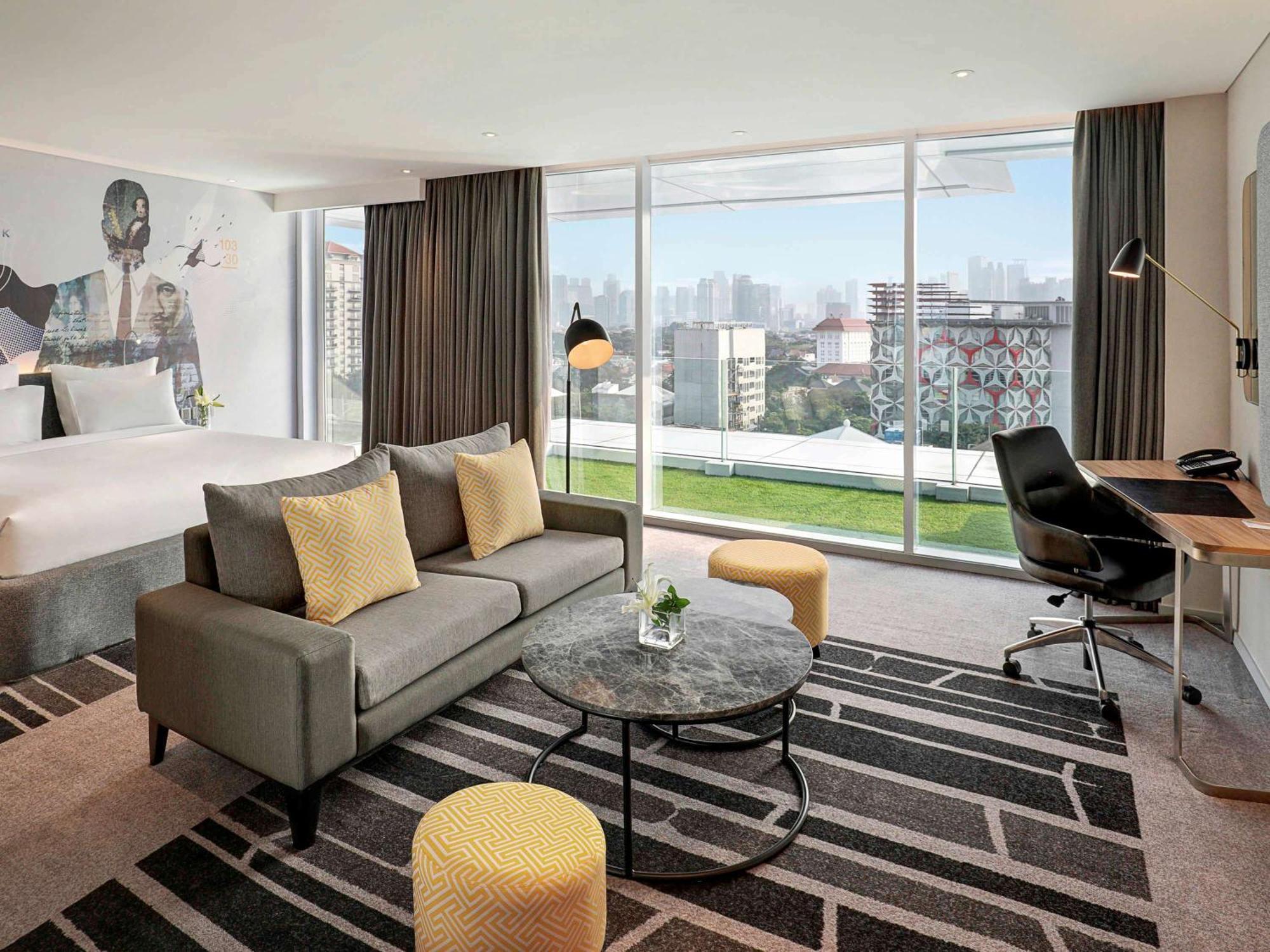 Hotel Novotel Cikini 4*