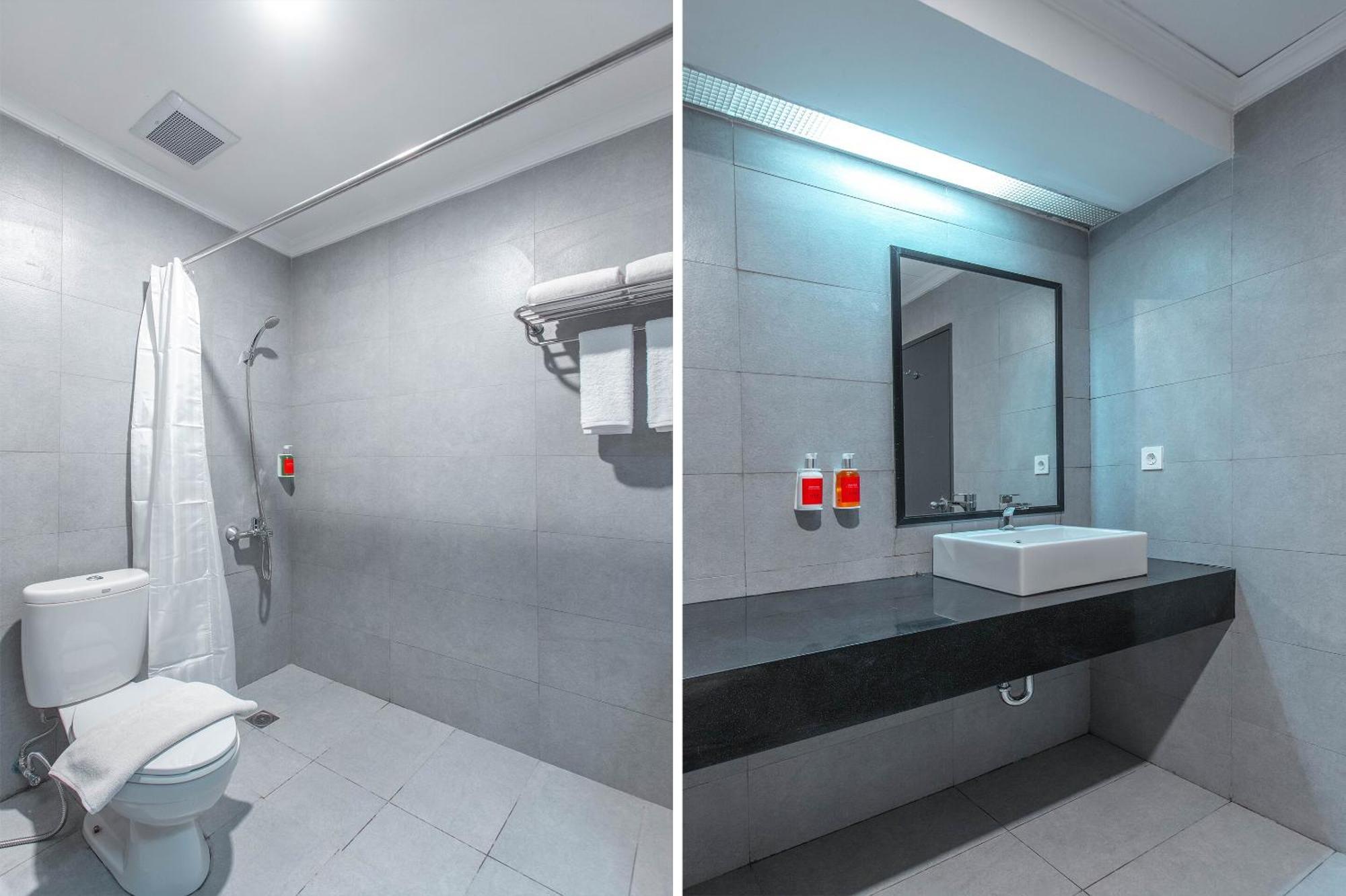 Khách sạn Super Oyo Townhouse 1 Salemba 3*