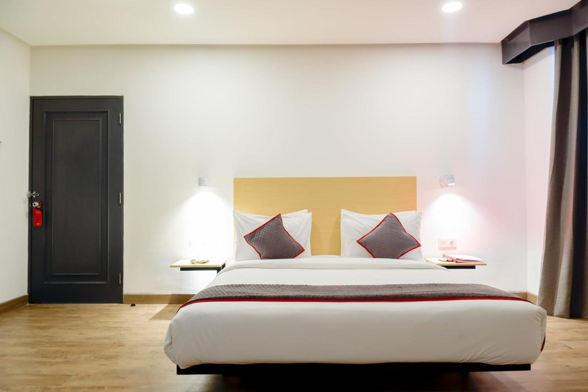 Super Oyo Townhouse 1 Salemba