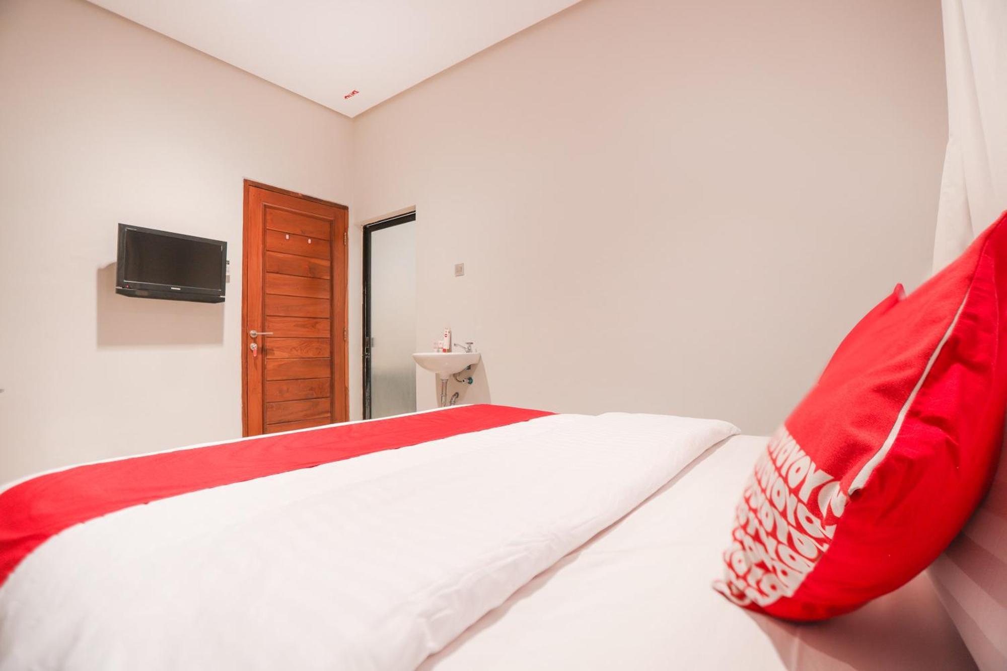 Oyo 148 Cempaka Place 2*