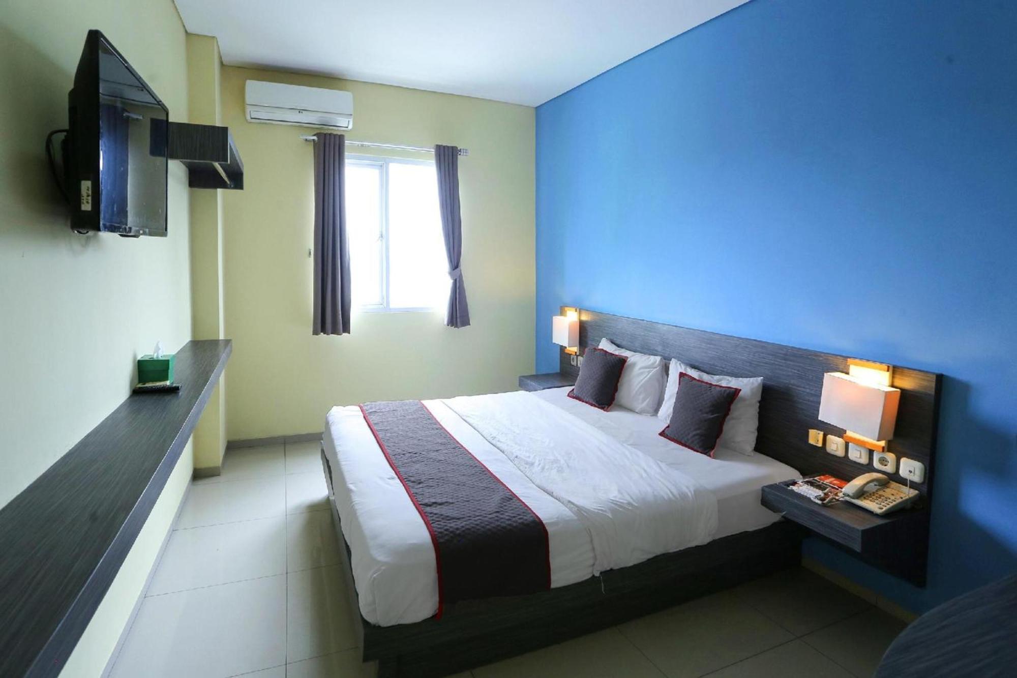 Hotel Super Oyo Townhouse Oak Fiducia Gede Jakarta