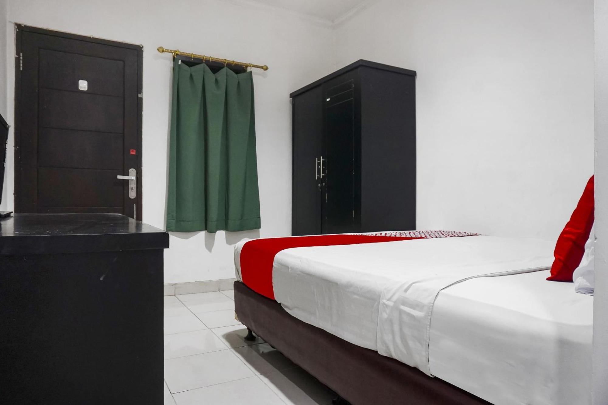 Oyo 91257 Royani Jakarta