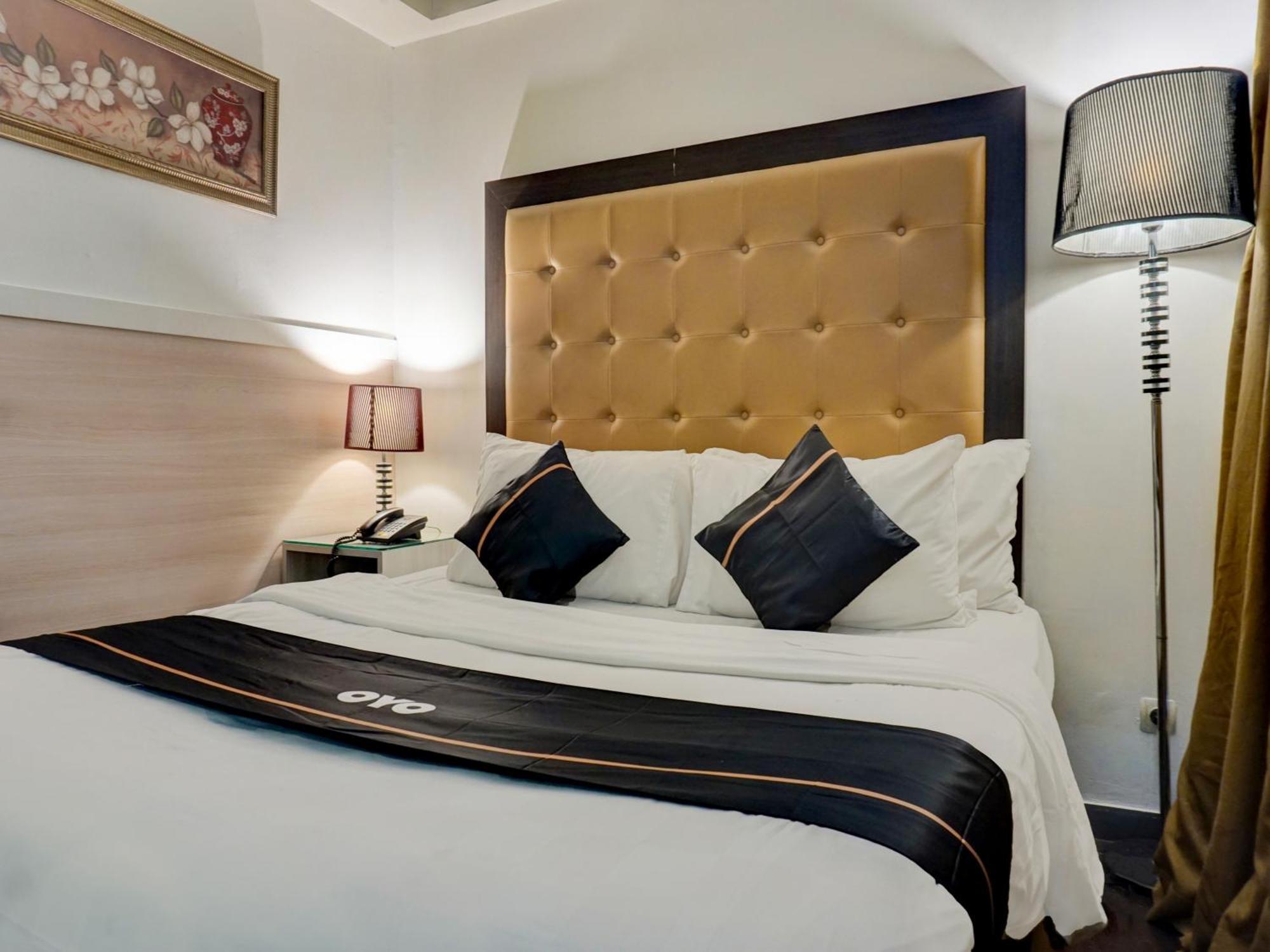 Super Oyo Townhouse Oak Grand Orienchi Hotel Jacarta