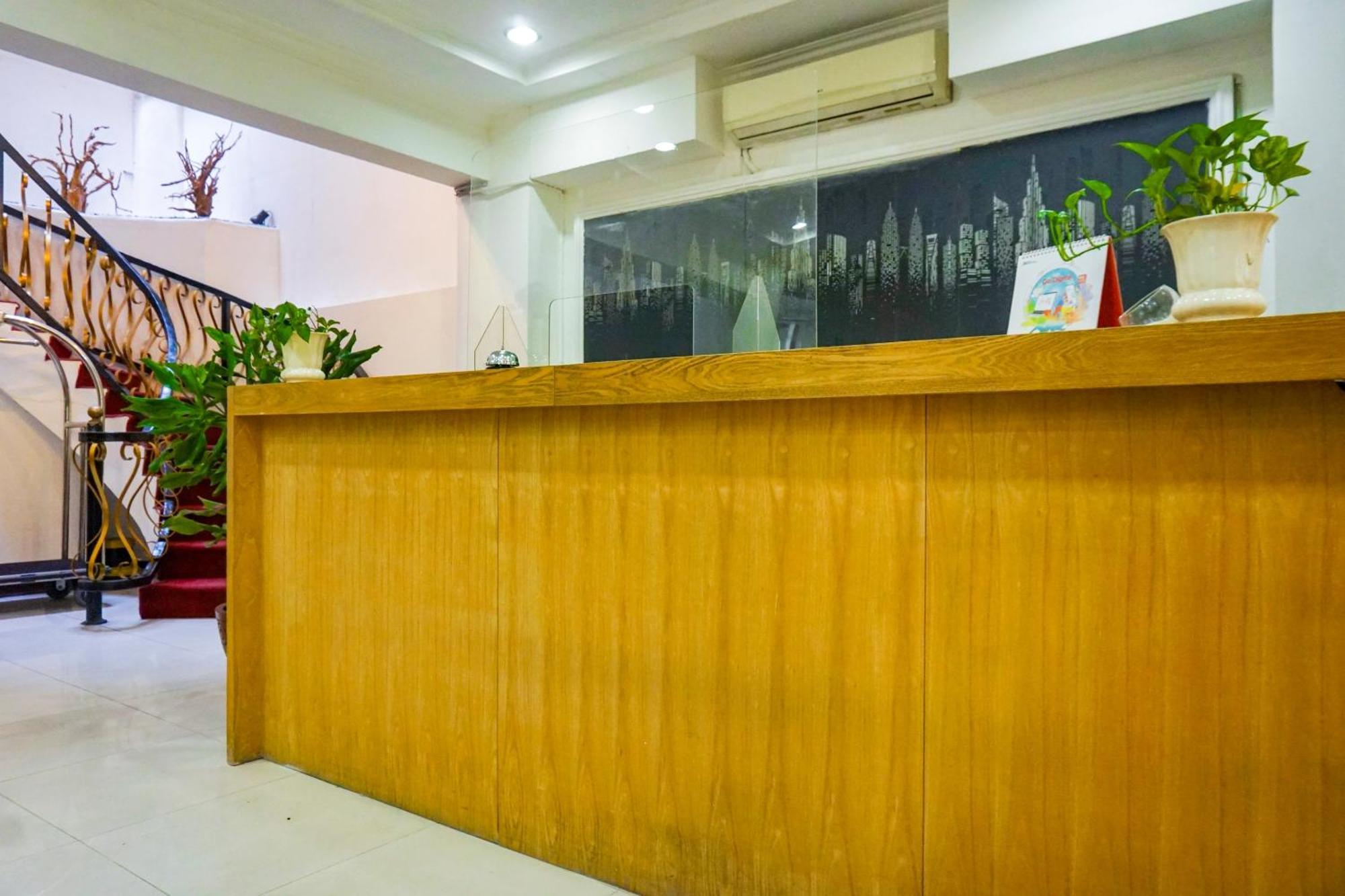 Super Oyo Townhouse Oak Grand Orienchi 2* Jacarta