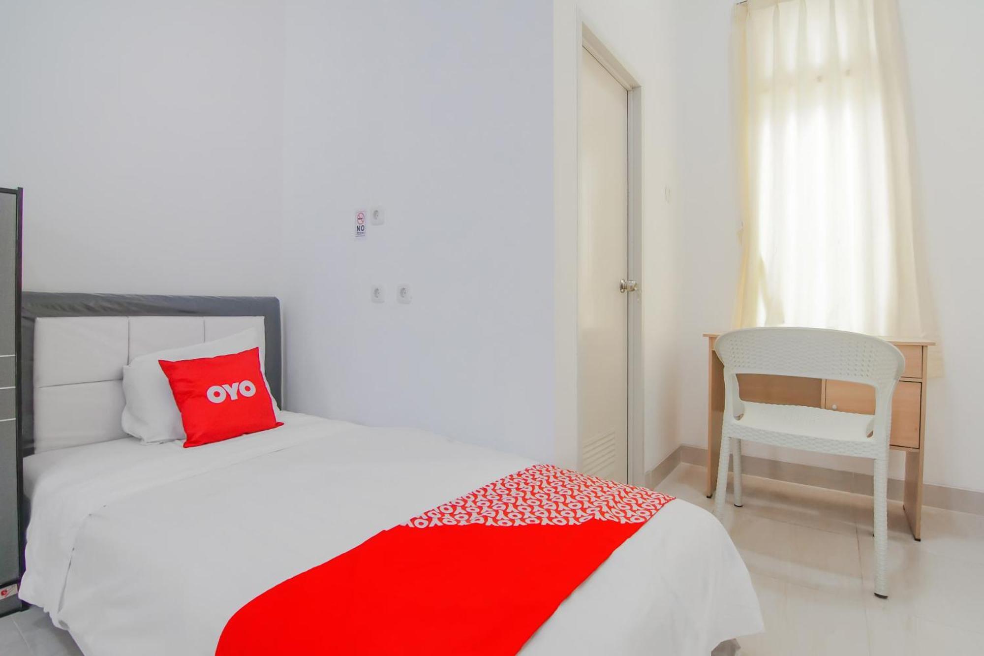 Super Oyo Capital O 90342 Kemang Garden Jacarta