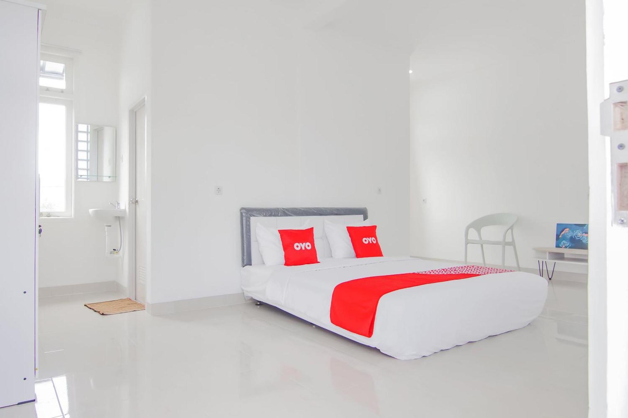 Super Oyo Capital O 90342 Kemang Garden 3* Jacarta