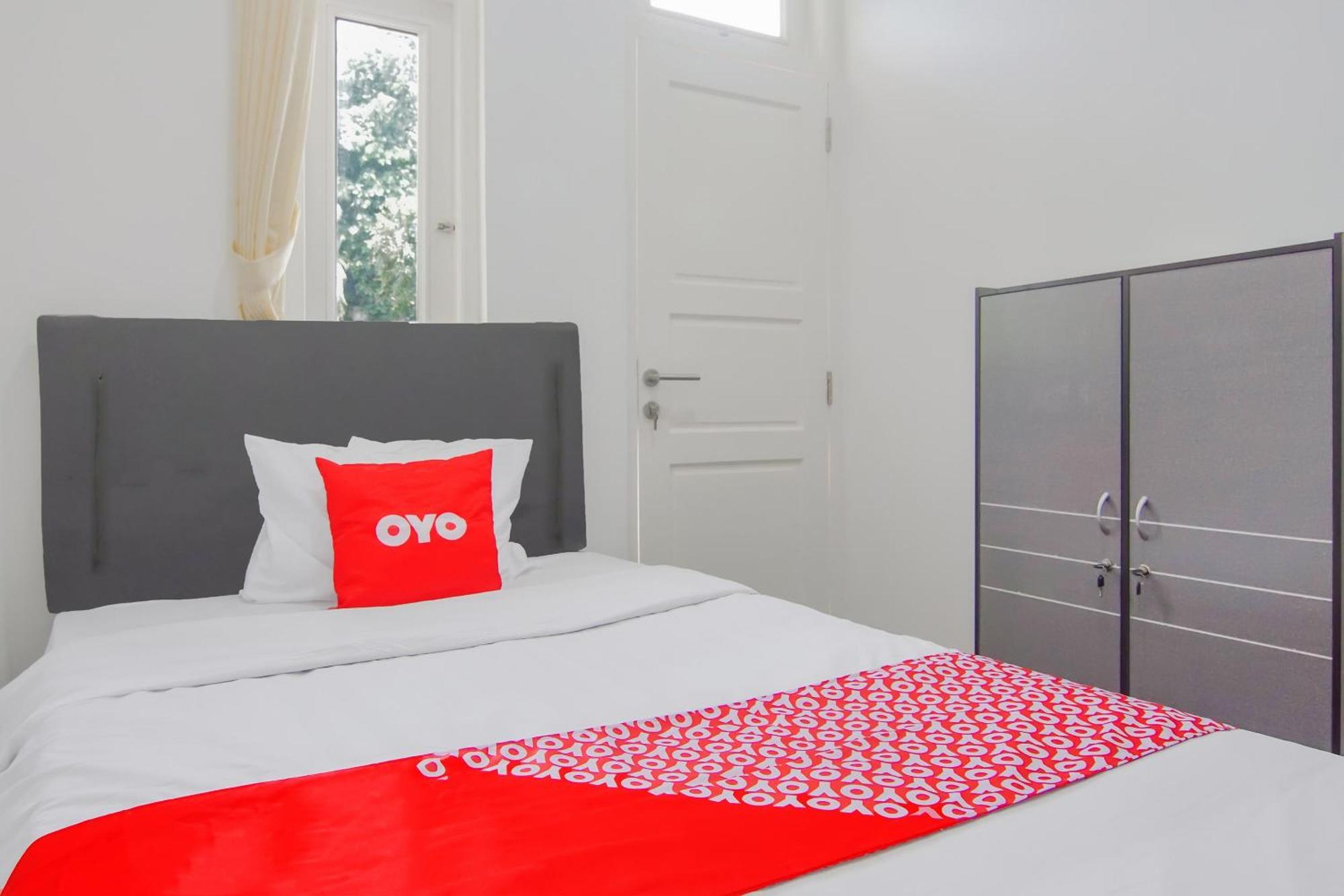 Super Oyo Capital O 90342 Kemang Garden Hotel