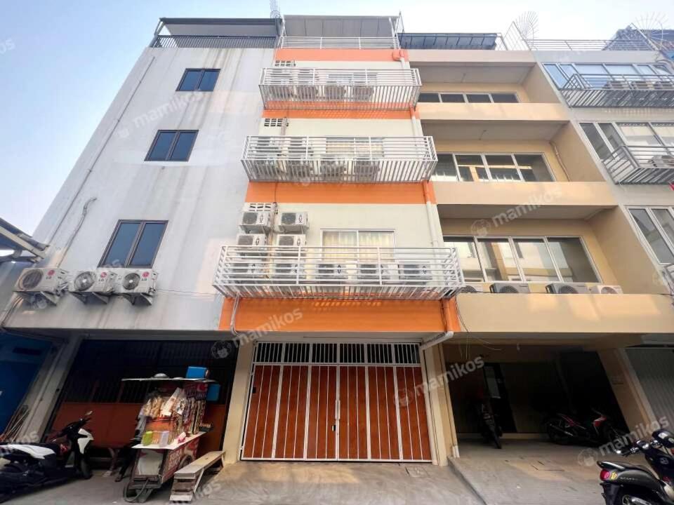 Kost Harmoni Gambir Pusat * Jakarta