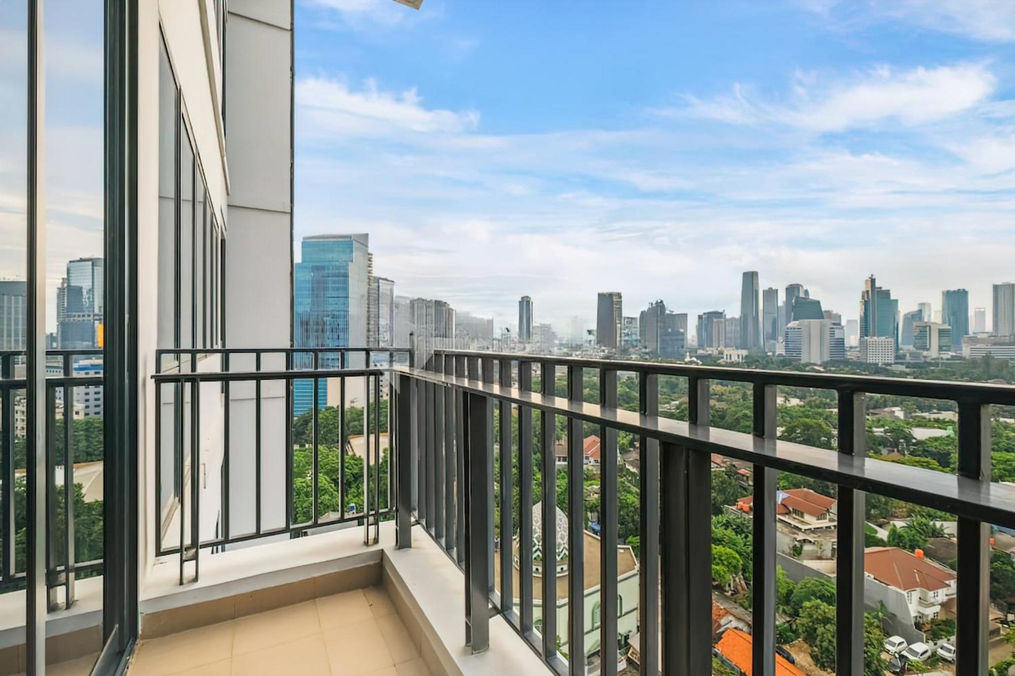 Samara By Emily In Apartment Jakarta