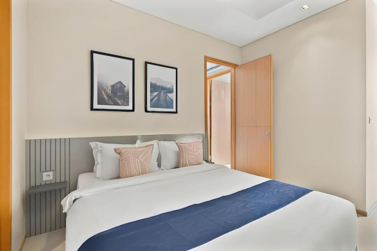 Apartment Samara By Emily In Jakarta